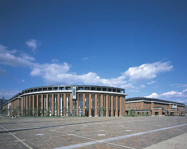四条畷学園短期大学