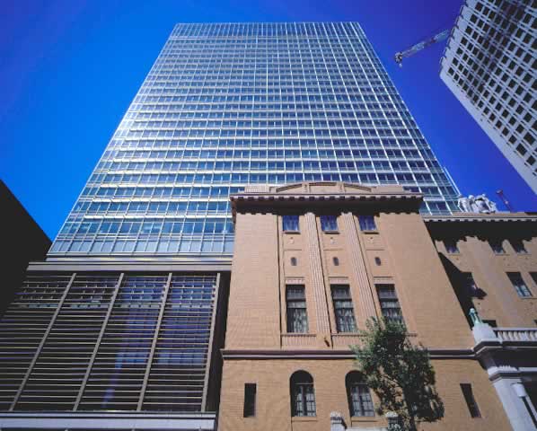 日本工業倶楽部会館・三菱信託銀行本店ビル